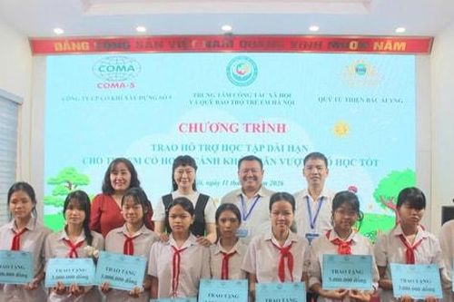 Nhịp cầu nhân ái nâng bước những mảnh đời yếu thế