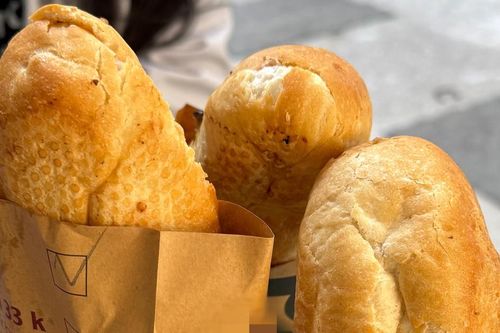 Hơn 200 người nghi ngộ độc bánh mì tại Đồng Tháp, Bộ Y tế yêu cầu khẩn trương điều tra