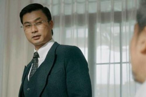 Nam diễn viên Duy Hưng bất ngờ 'hóa' tổng tài bá đạo, gây sốt màn ảnh Việt