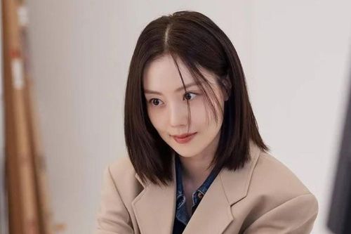 Moon Chae Won khoe tài sản khủng trước thềm đám cưới