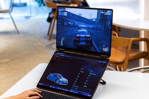 ASUS ROG đưa Zephyrus Duo màn hình kép về Việt Nam, giá gần 200 triệu đồng