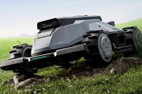 TerraMow X AWD: Robot cắt cỏ dẫn động 4 bánh cho diện tích lớn chính thức ra mắt