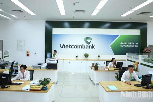 Hướng dòng vốn tín dụng vào hoạt động sản xuất, kinh doanh