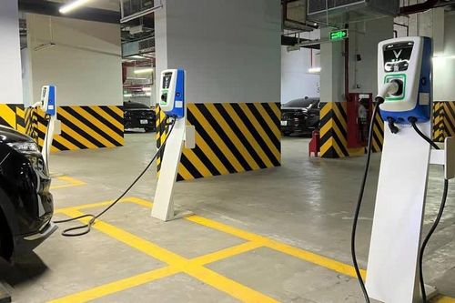 Trạm sạc xe điện trong nhà chung cư phải đáp ứng nhiều yêu cầu kỹ thuật mới
