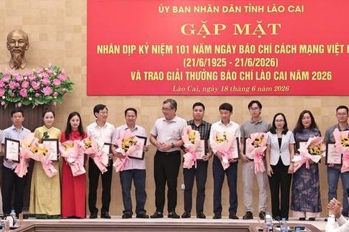 Phóng viên Tạp chí Công dân và Khuyến học đoạt Giải C, Giải Báo chí Lào Cai