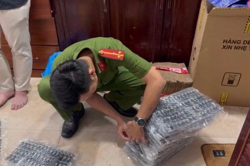 TP Hồ Chí Minh triệt phá đường dây mua bán thuốc lá điện tử chứa ma túy: Thủ đoạn tinh vi, nhắm vào giới trẻ