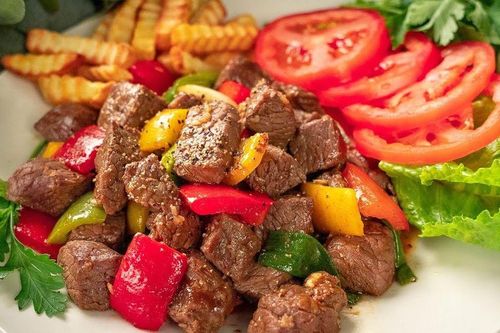 Người mắc 1 trong 5 bệnh này tuyệt đối không nên ăn thịt bò