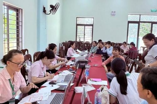 Đà Nẵng: Hà Nha huy động hơn 1,3 tỷ đồng từ 'Tuần lễ gửi tiết kiệm vì người nghèo'