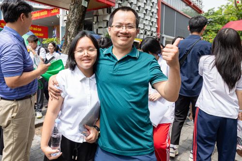 Cách tra cứu điểm thi lớp 10 Hà Nội năm 2026 trên ứng dụng iHanoi
