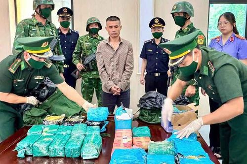 Hà Tĩnh: Nhận chở thuê ma túy với giá 50 triệu đồng