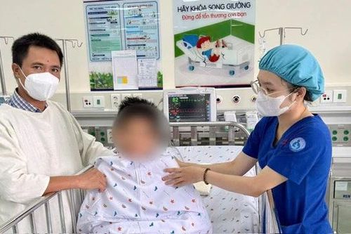 Phối hợp liên viện cứu sống bé trai bị tai nạn đa chấn thương nghiêm trọng