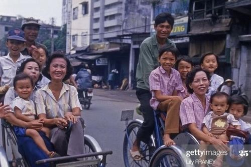 Việt Nam, điểm gặp của những miền nhớ