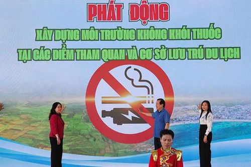 Chung tay xây dựng môi trường du lịch không khói thuốc