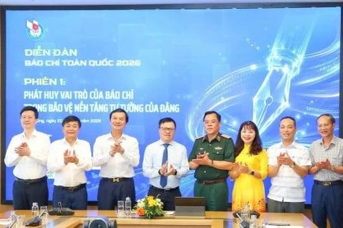 Phát huy vai trò của báo chí trong bảo vệ nền tảng tư tưởng của Đảng