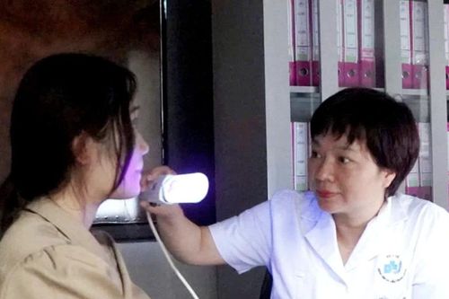 Bệnh viện Da liễu khám miễn phí cho người mắc bệnh bạch biến