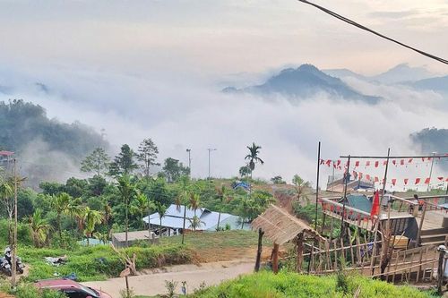 Mở hướng làm kinh tế cho vùng cao:Hỗ trợ làm du lịch cộng đồng