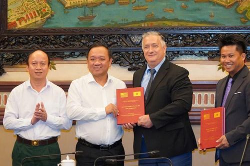 Lãnh đạo Dự án TTU-VWAI làm việc với Ban Chỉ đạo 515 Thành phố Hồ Chí Minh
