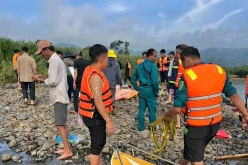 Tìm thấy nạn nhân cuối cùng trong vụ 3 người bị nước cuốn trôi