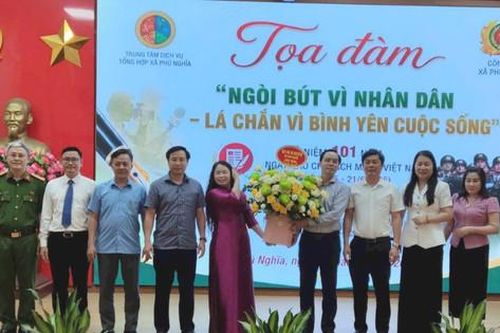 'Ngòi bút vì nhân dân - Lá chắn vì bình yên cuộc sống'