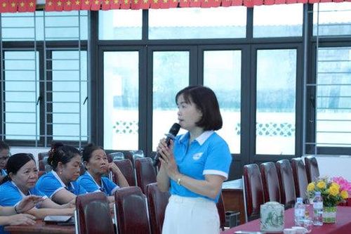 Phụ nữ Vĩnh Thanh trang bị kiến thức xây dựng gia đình hạnh phúc, chăm sóc trẻ em