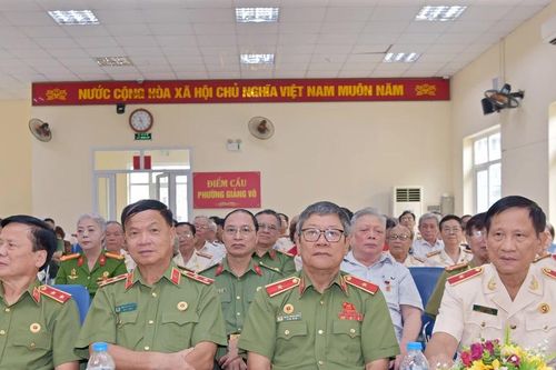 Hội cựu CAND phường Giảng Võ là nòng cốt trong phong trào toàn dân bảo vệ an ninh tổ quốc tại cơ sở
