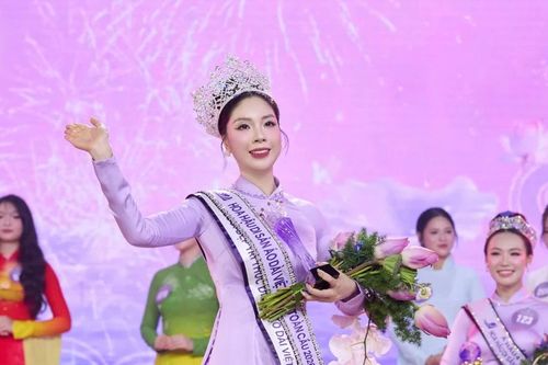 Phùng Thị Huyền My đăng quang 'Hoa hậu Di sản Áo dài Việt Nam toàn cầu 2026'
