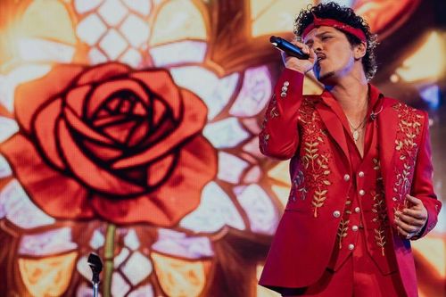 Khán giả thất vọng sau đêm diễn của Bruno Mars