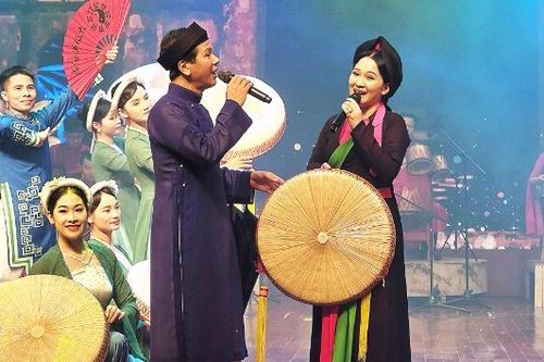 Chương trình nghệ thuật 'Chuyện tình Quan họ - Nét son Kinh Bắc' chạm tới cảm xúc khán giả