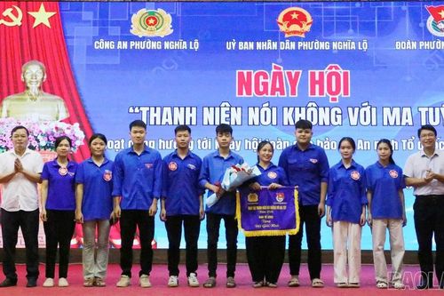 Phường Nghĩa Lộ tổ chức Ngày hội 'Thanh niên nói không với ma túy'