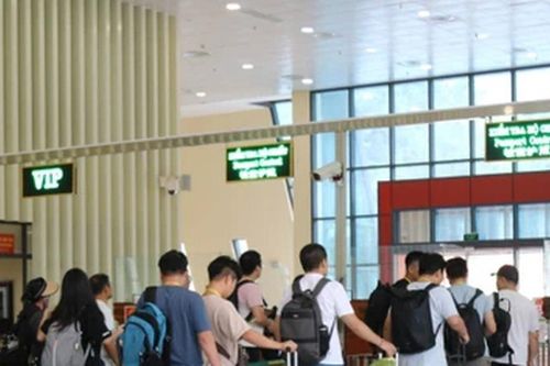 4 trường hợp này sẽ bị tạm hoãn xuất cảnh do nợ thuế, người dân cần lưu ý