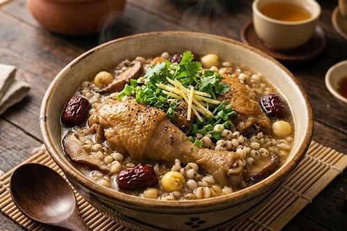 5 dược thiện từ ý dĩ giúp kiện tỳ, giảm mệt mỏi ngày oi bức