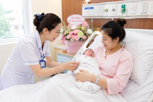Từ ngày 1.7, phụ nữ sinh con thứ hai được nghỉ thai sản 7 tháng
