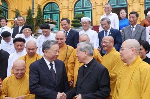 Việt Nam chủ động lan tỏa câu chuyện tôn giáo ra thế giới
