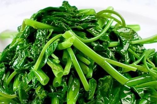 Luộc rau muống tưởng dễ mà khó: Ghi nhớ 5 mẹo để rau xanh giòn, giữ trọn dinh dưỡng