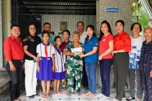 TỪ TRANG BÁO ĐẾN CUỘC SỐNG - Bài 2: Những đổi thay từ trang báo