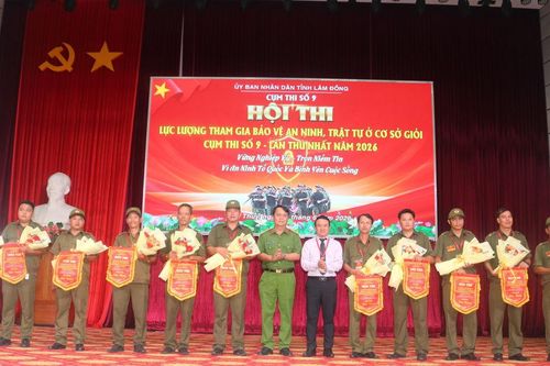Cụm thi số 9, tỉnh Lâm Đồng thi lực lượng tham gia bảo vệ an ninh, trật tự cơ sở giỏi