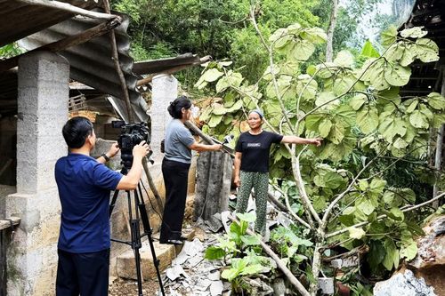 Góp phần cổ vũ phong trào thi đua yêu nước