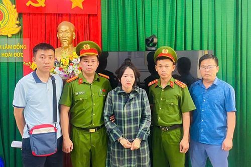 Bắt 'nữ quái' là đối tượng truy nã đặc biệt nguy hiểm