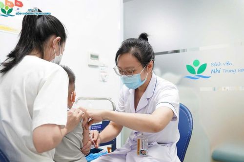 Nguy cơ bùng phát dịch sởi từ những trẻ chưa được tiêm chủng đầy đủ