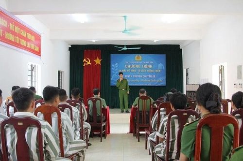 'Tủ sách hướng thiện' giúp người lầm lỡ làm lại cuộc đời