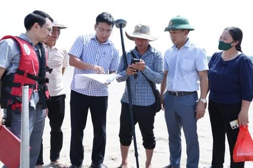 Phú Thọ minh bạch trong xác định mốc giới mỏ cát trên sông Hồng