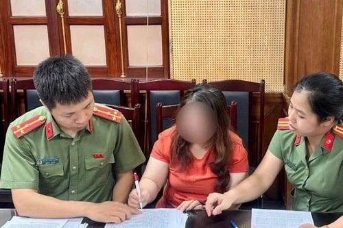 Hà Nội: Xử phạt đơn vị tổ chức 'chui' cuộc thi Giọng ca vàng Dân ca - trữ tình và Bolero