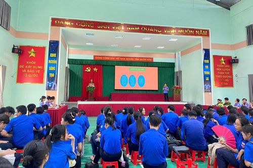 VKSND khu vực 1, TP Huế tuyên truyền pháp luật cho gần 600 đoàn viên, thanh niên