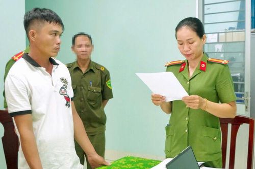 Khởi tố, bắt tạm giam đối tượng dùng lưỡi hái chém người gây thương tích
