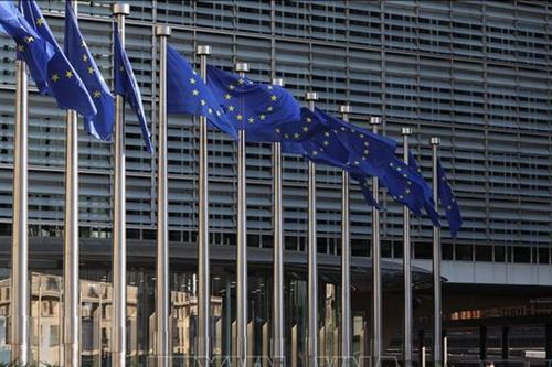 EU đối mặt thách thức thay thế khí tài Mỹ với chi phí 500 tỷ euro