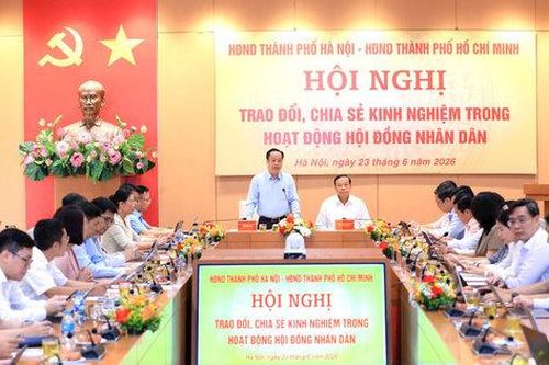 HĐND thành phố Hà Nội và HĐND thành phố Hồ Chí Minh tăng cường phối hợp trao đổi kinh nghiệm