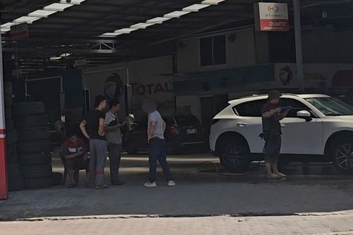 Hà Nội: Nhiều lần bị phản ánh, các gara trên đất dự án Khu đô thị Nam Trung Yên vẫn 'bình chân như vại'
