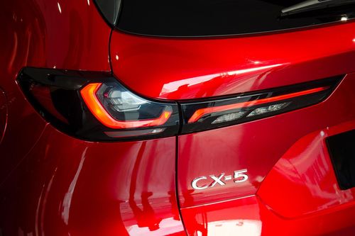 Mazda CX-5 thế hệ mới gây bất ngờ