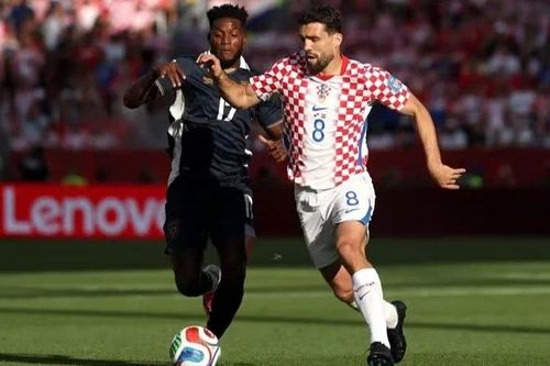 Croatia vượt qua Panama, nuôi hy vọng đi tiếp tại World Cup