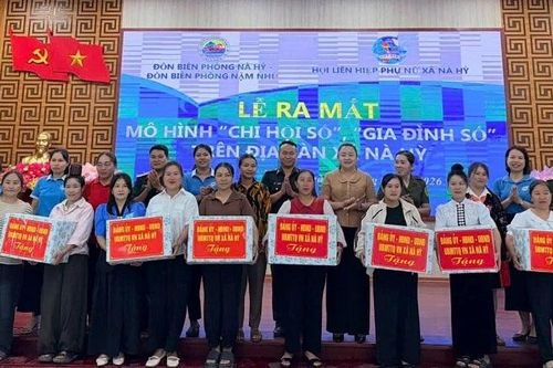 Điện Biên: Đưa 7 mô hình 'Gia đình số - Chi hội số' tại Nà Hỳ vào hoạt động